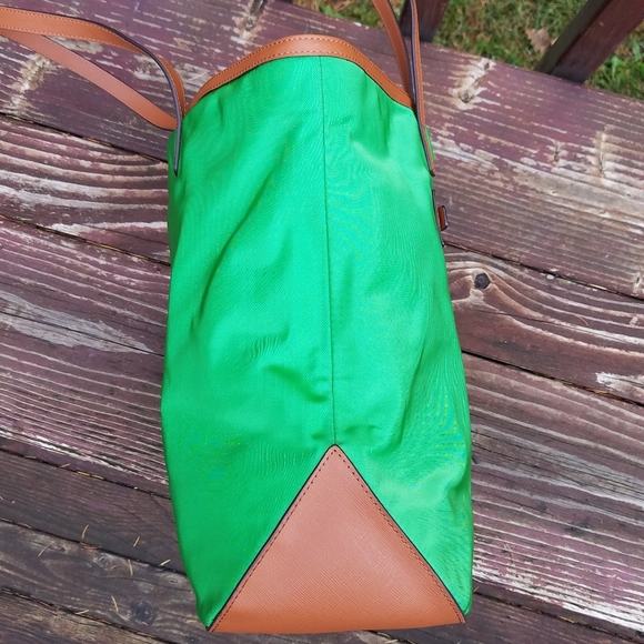 Michael Kors Green Kempton Tote Bag - Picture 3 of 15